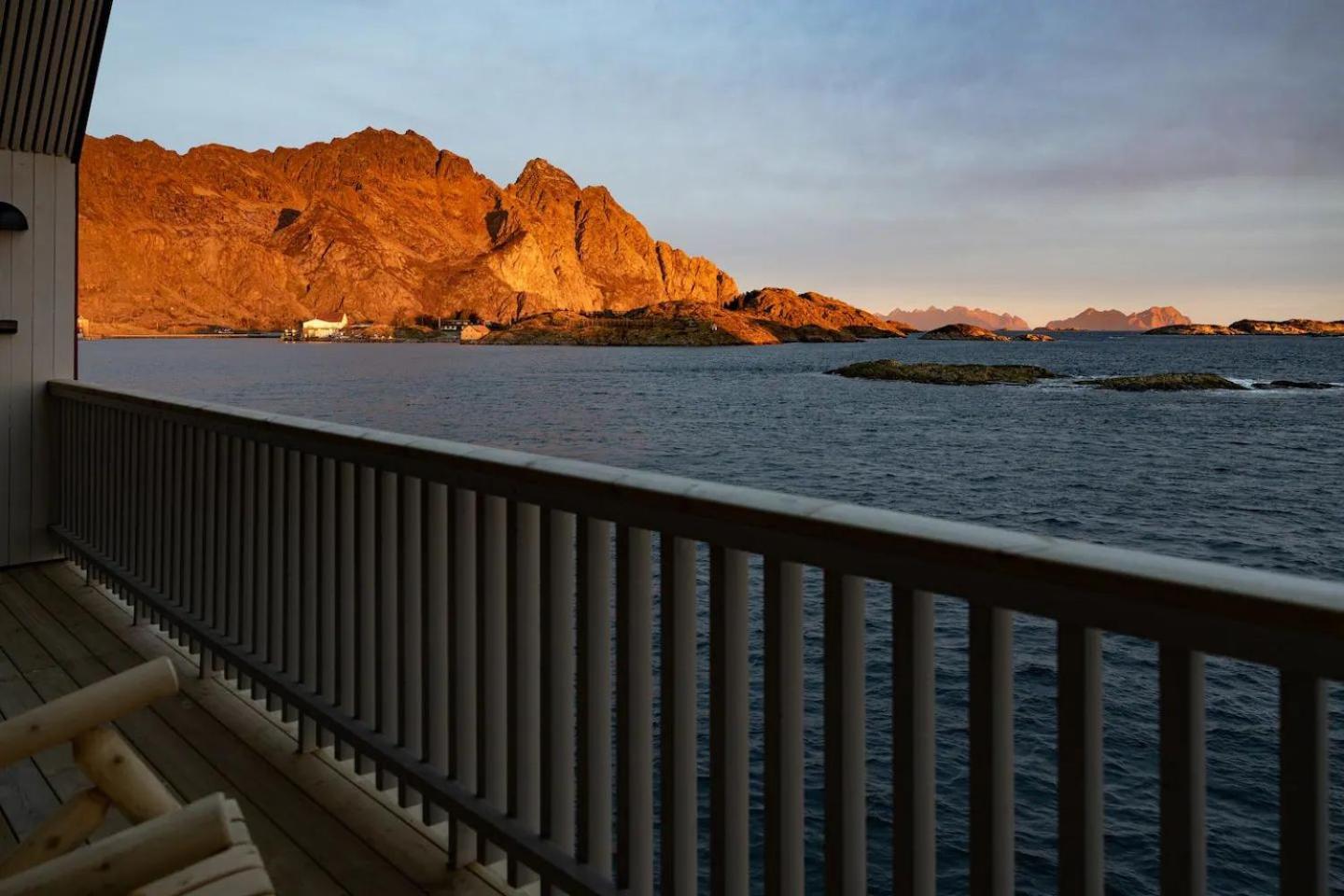 Leilighet Med Fantastisk Utsikt เฮนนิงวาสร์ ภายนอก รูปภาพ