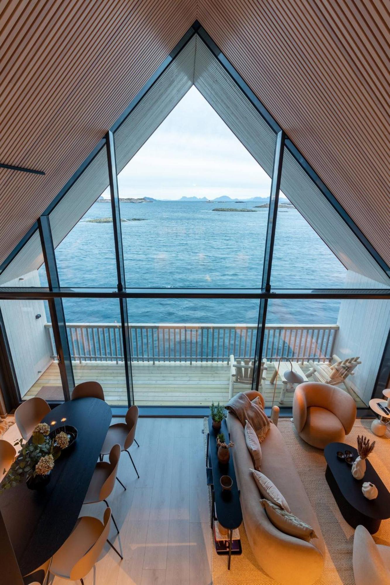 Leilighet Med Fantastisk Utsikt เฮนนิงวาสร์ ภายนอก รูปภาพ